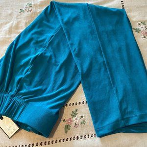 Dana Buchman's Women, girls Turquois color Stretchable soft Legging Pant for tra